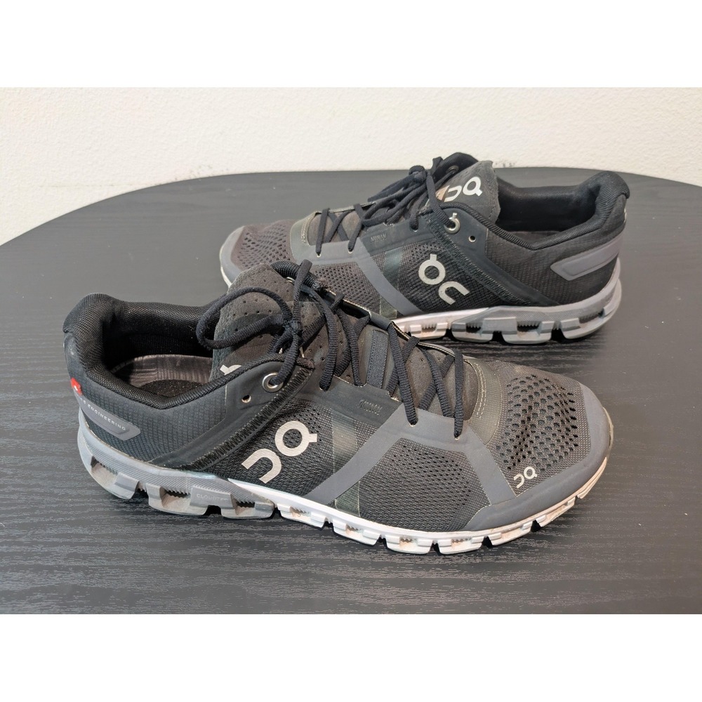On Cloud Running Shoes Mens Size 8 Black CloudTec Mesh Low Top Athletic Sneakers